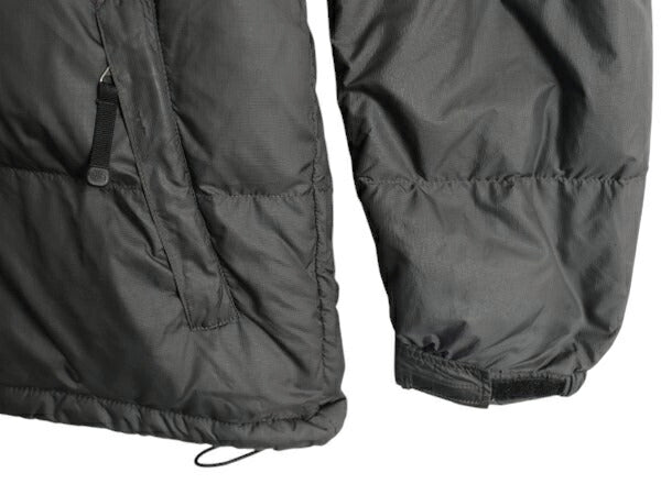 ノースフェイス ヌプシ ダウン ジャケット メンズ M / アウトドア NUPTSE 700フィル ハイネック ブルゾン 防寒 収納 フード ツートン 黒 灰