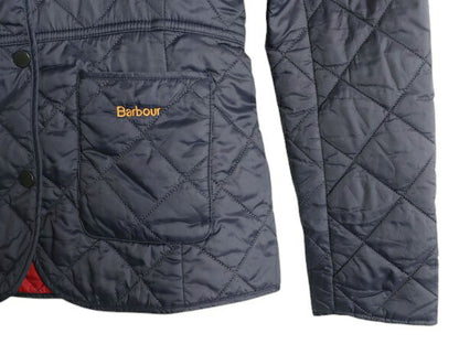バブアー 中綿 ナイロン キルティング ジャケット キッズ 110cm 程 古着 Barbour 英国王室 ジャンパー ハーフ コート ブルゾン 紺 子供 服