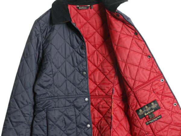 バブアー 中綿 ナイロン キルティング ジャケット キッズ 110cm 程 古着 Barbour 英国王室 ジャンパー ハーフ コート ブルゾン 紺 子供 服