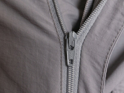ノースフェイス ナイロン カーゴ ショート パンツ レディース L 古着 The North Face ショーツ 短パン 半パン アウトドア ワンポイント 灰
