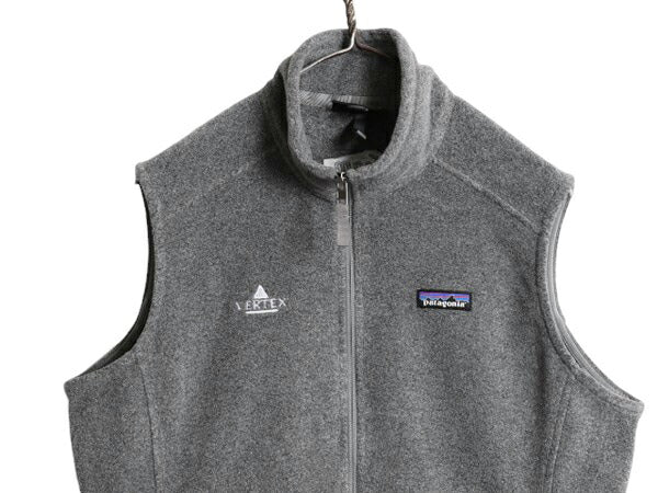 US企画 18年製 パタゴニア クラシック シンチラ フリース ベスト レディース L 古着 Patagonia アウトドア フルジップ 重ね着 廃盤 企業 灰