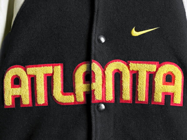 00s ナイキ NBA オフィシャル ホークス 中綿 袖レザー ウール スタジアム ジャンパー メンズ M 古着 TEAM NIKE 本革 スタジャン ジャケット