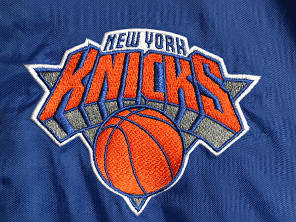 ニックス ナイロン ナイロン ジャケット メンズ S 古着 NBA オフィシャル ミッチェルアンドネス ハーフジップ プルオーバー ウォームアップ