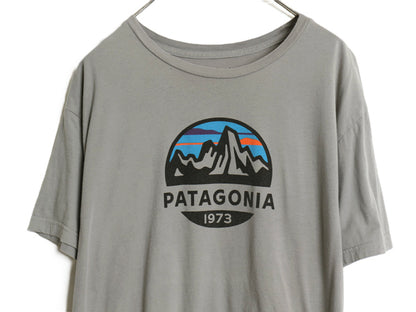 USA製 パタゴニア プリント 半袖 Tシャツ メンズ XXL 18年製 アウトドア フィッツロイ スコープ グラフィック アート 細身 大きいサイズ 灰