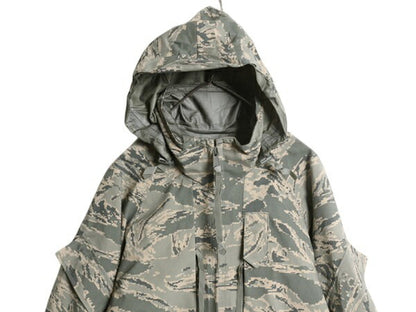 デッドストック 米軍実物 APECS デジタル タイガーカモ 迷彩 ゴアテックス ジャケット MEDIUM REGULAR / 14年製 ミリタリー 軍物 USAF ABU
