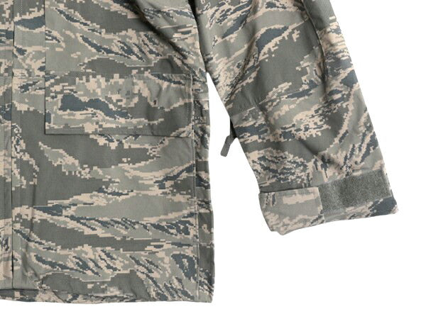 デッドストック 米軍実物 APECS デジタル タイガーカモ 迷彩 ゴアテックス ジャケット SMALL REGULAR / 09年製 ミリタリー 軍物 USAF ABU