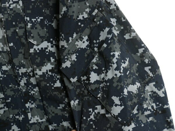 米軍実物 USN ネイビー デジタルカモ TYPE1 迷彩 ゴアテックス ジャケット SMALL LONG / 08年製 NAVY NWU ミリタリー マウンテンパーカー