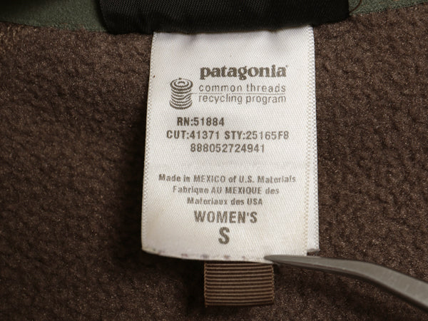 パタゴニア シンチラ フリース ベスト レディース S 古着 08年製 アウトドア ハイネック フルジップ ノースリーブ 前開き 重ね着 シンプル