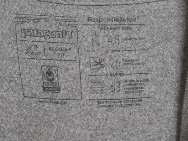 パタゴニア 両面 プリント 半袖 Tシャツ メンズ XL / 18年製 アウトドア P6 グラフィック ステッカー カットソー シンプル 大きいサイズ 
