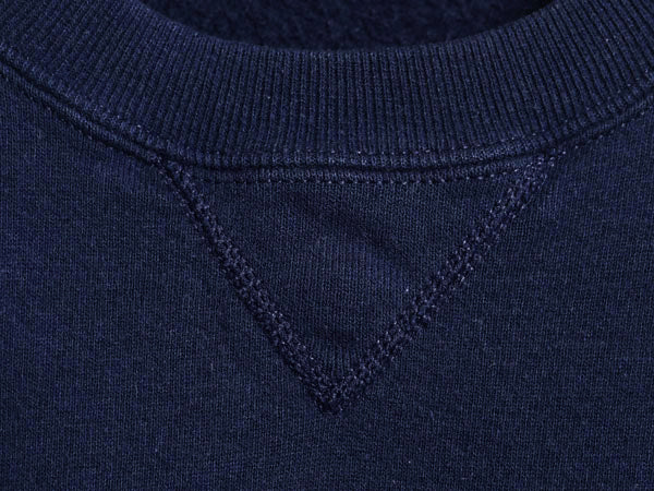 90s ラッセル ワンポイント ロゴ 刺繍 スウェット メンズ レディース L / オールド トレーナー 前V 裏起毛 クルーネック シンプル ネイビー