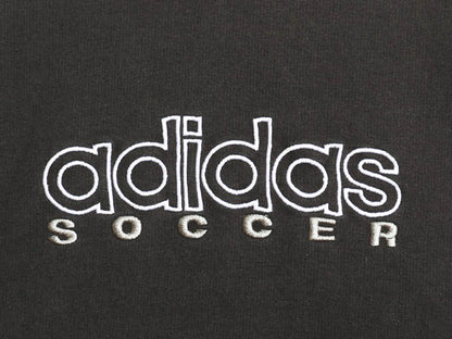 90s アディダス ロゴ 刺繍 スウェット メンズ レディース M オールド トレーナー 前V 裏起毛 サッカー クルーネック ブラック 薄手 企業