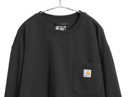 US企画 カーハート ポケット付き クルーネック スウェット メンズ 2XL 古着 裏起毛 トレーナー ワンポイント ロゴ刺繍 前V 黒 大きいサイズ