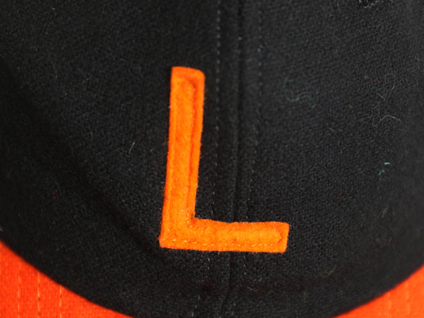 80s USA製 ニューエラ フェルト ワッペン付き ベースボール キャップ メンズ S M 古着 ヴィンテージ 帽子 ワンポイント ブラック オレンジ