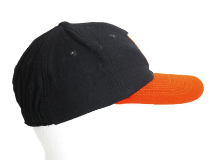 80s USA製 ニューエラ フェルト ワッペン付き ベースボール キャップ メンズ S M 古着 ヴィンテージ 帽子 ワンポイント ブラック オレンジ