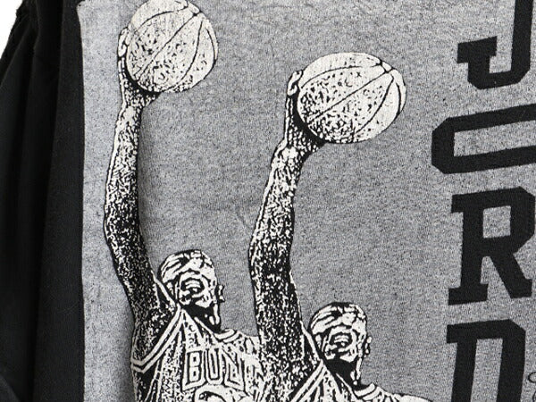 パキ綿 80s ビンテージ ★ NBA シカゴ ブルズ マイケル ジョーダン プリント 半袖 Tシャツ ( メンズ L 程) 古着 バスケ MICHAEL JORDAN 黒