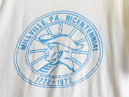 70s ★ Velva Sheen ヴェルバシーン ミルヴィル 200周年 プリント 半袖 コットン Tシャツ ( メンズ 男性 M ) 70年代 ビンテージ 古着 USED