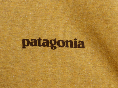パタゴニア 両面 プリント 半袖 Tシャツ メンズ XL 21年製 アウトドア P6 ボックスロゴ バックプリント カットソー 大きいサイズ イエロー