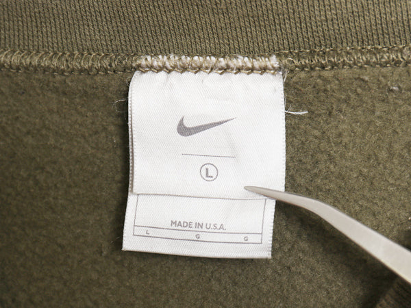 00s USA製 ナイキ スモール スウッシュ 刺繍 スウェット メンズ L / オールド ワンポイント 当時物 無地 トレーナー クルーネック カーキ