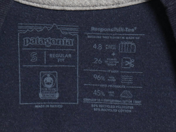 パタゴニア 両面 プリント 長袖 Tシャツ メンズ S 22年製 アウトドア ロンT ロングスリーブ P6 バックプリント ボックスロゴ カットソー 紺