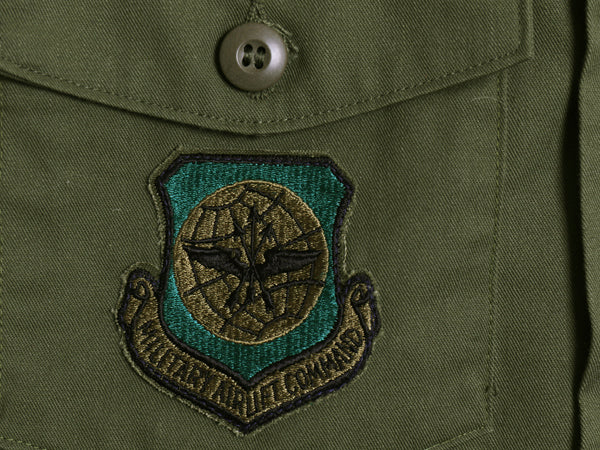 デッドストック 80s 米軍実物 US AIR FORCE ユーティリティ シャツ M / 81年製 ヴィンテージ ミリタリー 軍物 アーミー OG507 フルパッチ