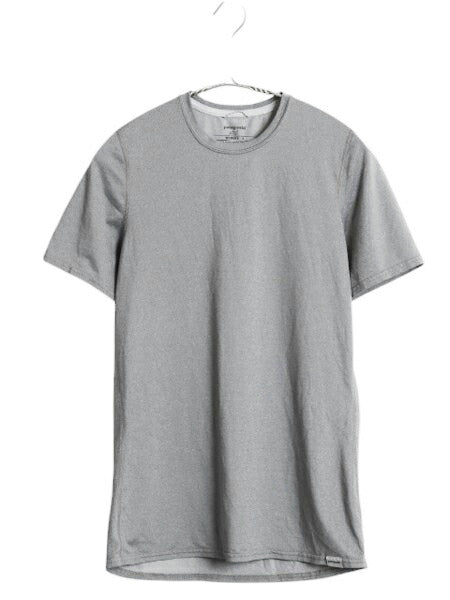 パタゴニア キャプリーン 半袖 Tシャツ レディース S 15年製 アウトドア ストレッチ アンダーシャツ カットソー インアー ワンポイント 灰