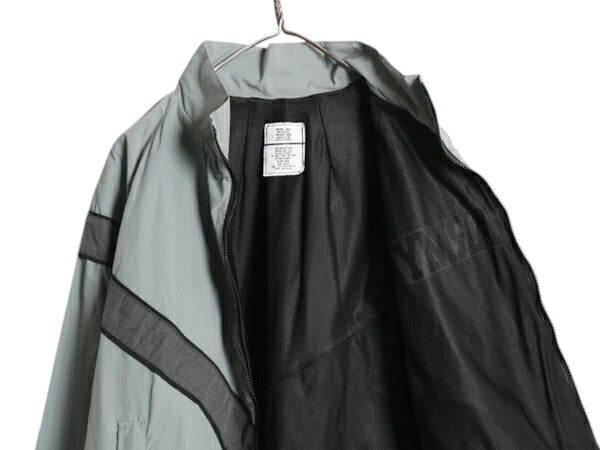90s 米軍実物 US ARMY ナイロン トレーニング ジャケット MEDIUM SHORT 古着 99年製 オールド 軍物 PFU ミリタリー ブルゾン ジャンパー 灰