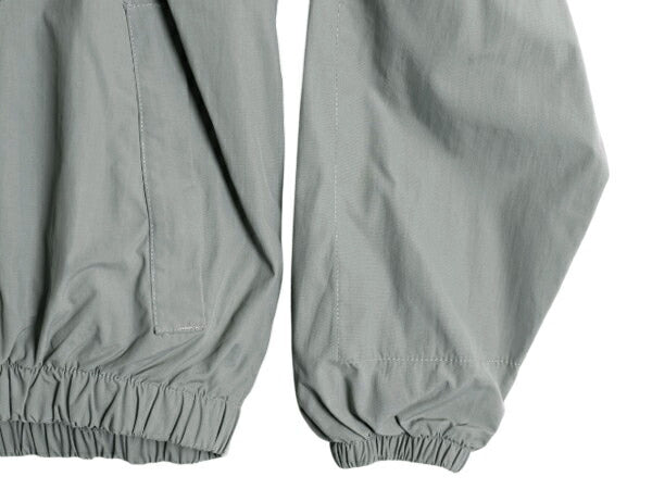 90s 米軍実物 US ARMY ナイロン トレーニング ジャケット MEDIUM SHORT 古着 99年製 オールド 軍物 PFU ミリタリー ブルゾン ジャンパー 灰