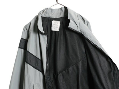 00s 米軍実物 US ARMY ナイロン トレーニング ジャケット MEDIUM REGULAR / 04年製 オールド 軍物 IPFU ミリタリー ブルゾン ジャンパー 灰