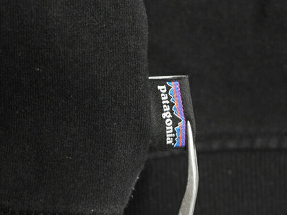 パタゴニア プリント スウェット フード パーカー メンズ M / 18年製 Patagonia トレーナー プルオーバー ストレッチ アウトドア 裏起毛 黒