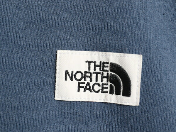 US企画 ノースフェイス クルーネック スウェット レディース M 古着 The North Face 裏起毛 アウトドア ワンポイント トレーナー 薄手 前V