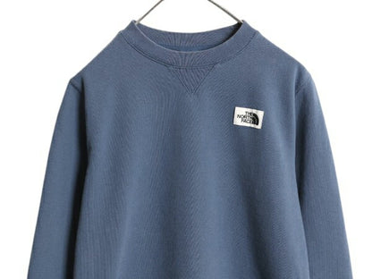 US企画 ノースフェイス クルーネック スウェット レディース M 古着 The North Face 裏起毛 アウトドア ワンポイント トレーナー 薄手 前V