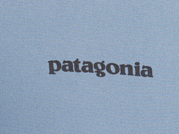 パタゴニア 両面 プリント 長袖 Tシャツ メンズ M 18年製 Patagonia ストレッチ ロンT ロングスリーブ フィッツロイ トラウト グラフィック