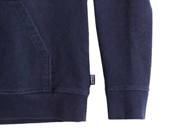 19年製 パタゴニア プリント スウェット フード パーカー メンズ L / Patagonia トレーナー プルオーバー ストレッチ アウトドア 裏起毛 紺