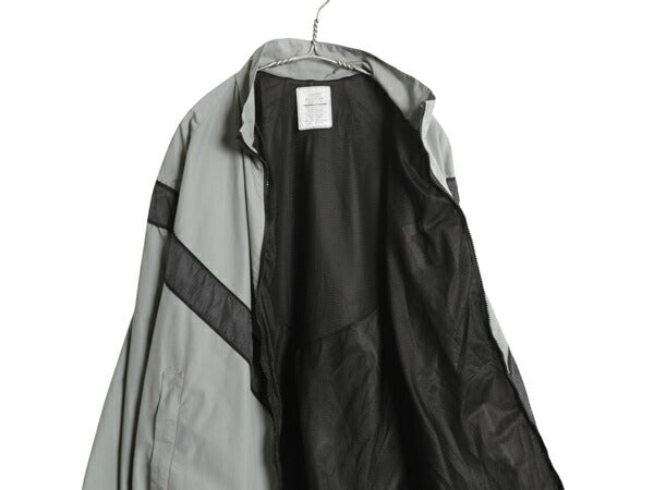 00s 米軍実物 US ARMY ナイロン トレーニング ジャケット LARGE LONG / 04年製 オールド ミリタリー IPFU 軍物 ブルゾン ジャンパー グレー