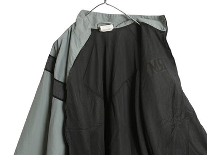 00s 米軍実物 US ARMY ナイロン トレーニング ジャケット X-LARGE SHORT / 03年製 オールド ミリタリー IPFU 軍物 大きいサイズ ジャンパー